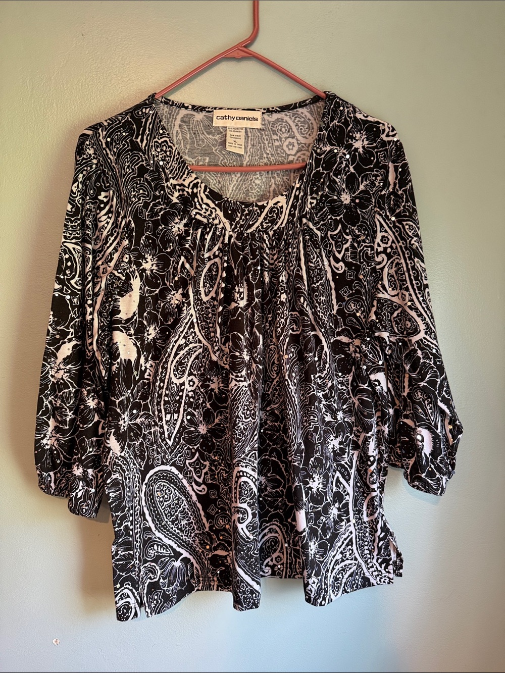 Cathy Daniels Black & White Paisley Floral Scoop Neck Tunic Top